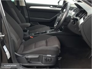 Volkswagen Passat **EST**AUTOMATIC**SE BUSINESS 1. - Image 4