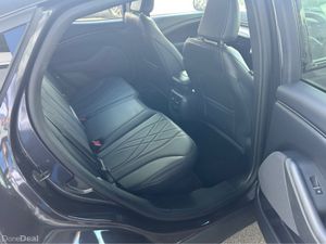 Ford Mustang RWD STANDARD RA - Image 2