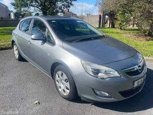Opel Astra 1.4 petrol - Image 3