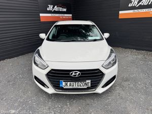 Hyundai i40 1.7 CRDI TOURER - Image 2