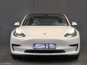 22  Model 3 - Image 3