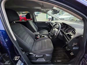 Volkswagen Touran 1.4 TSI AUTO 7 SEATER - FACELIFT - Image 4