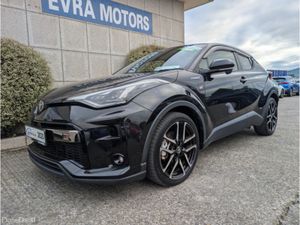 Toyota C-HR GR SPORT AUTOMATIC HYBRID 1.8 PETROL / - Image 4