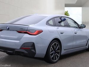 232 BMW i4 eDrive40 M Sport Pro - Image 4