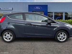 Ford Fiesta 1.25 82 Zetec 3dr - Image 3