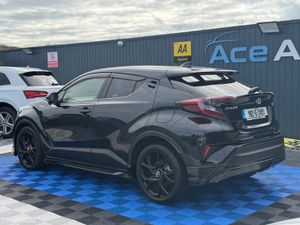Toyota C-HR LUNA - 1.8L PETROL HYBRID - AUTO - 12M - Image 4