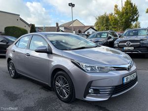 2018 Toyota Corolla Luna Sport *Low Kils* - Image 3