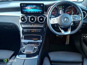 Mercedes-Benz GLC GLC300  AMG Line 4MATIC - Image 4