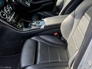 Mercedes-Benz C-Class 2019 - Image 4