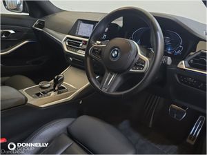 BMW 3 Series Touring M Sport - Image 4