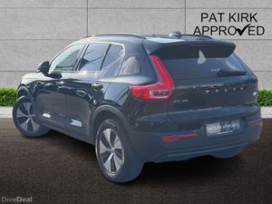 Volvo XC40 1.5 T4 Recharge PHEV Plus Dark 5dr Auto - Image 2