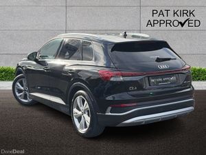 Audi Q4 150kW 40 82kWh S Line 5dr Auto - Image 2