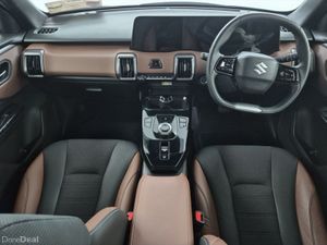 Suzuki e Vitara 61kWh Ultra - Image 4