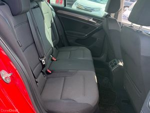 Volkswagen Golf - Image 4
