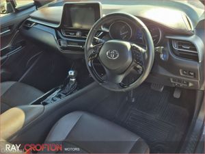 Toyota C-HR 1.8 HYBRID SOL - Image 3