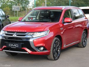 Mitsubishi Outlander 2018 PHEV AWD - Image 3