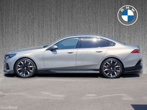BMW 5-Series 530e M Sport Pro Saloon - Image 4