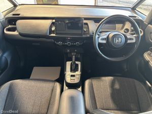 Honda Fit Hybrid - Image 4