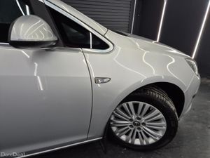 Opel Astra 2015 - Image 4
