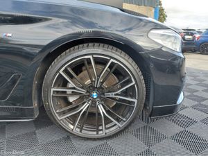 BMW 5-Series BMW 523D m-SPORT ESTATE 2.0DIESEL,AUT - Image 2