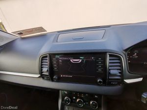 Skoda Karoq 2023 - Image 4