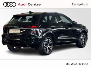 Audi Q3 E-HYBRID 270HP S-T S LINE - Image 3