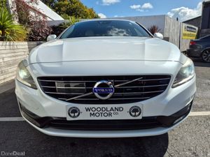Volvo V60 2.0 D4 AUTO / DYNAMIC / LOW MILEAGE / TA - Image 4