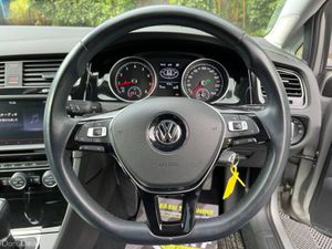 Volkswagen Golf HIGHLINE 1.4 TSI AUTO // ADAPTIVE - Image 4