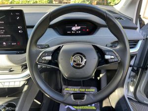 Skoda Enyaq 60 IV 58KWH // LOW MILEAGE // 19" ALLO - Image 4