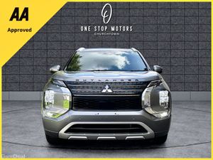 2023 Mitsubishi Outlander PHEV •MASSAGE+PANORAMIC• - Image 2