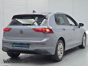 Volkswagen Golf 1.0 TSI 110HP Life - Image 3