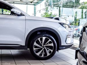 BYD SEAL U Demo Plug in Hybrid Comfort - Image 4