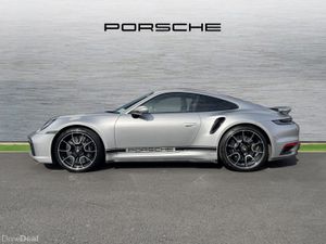 Porsche 911 Turbo S - Image 4