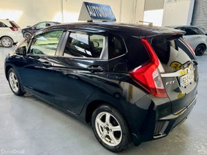 Honda Fit 2015 - Image 3