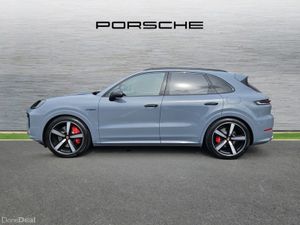 Porsche Cayenne S E-Hybrid - Image 4