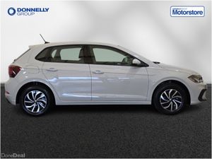 Volkswagen Polo 1.0 Life 5dr - Image 3