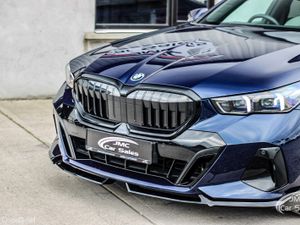 2024 BMW 5 SERIES PRO PACK LCI - Image 3