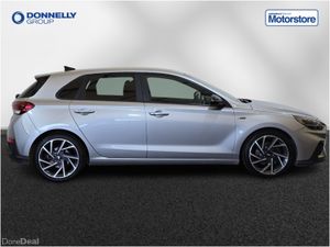 Hyundai i30 1.5T GDi N Line 5dr - Image 3