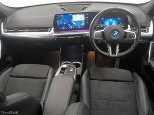 BMW iX1 eDrive20 M Sport - Image 4