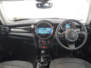 Mini Cooper 3-Door One Classic - Image 4