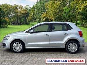 Volkswagen Polo 1.2 COMFORTLINE  , AUTO // IMMACUL - Image 4