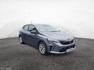 Renault Clio E-TECH HYBRID EVOLUTION 1 - Image 2