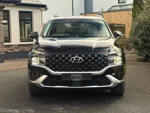 Stunning 232 Hyundai Santa Fe 7 Seater AWD! - Image 2