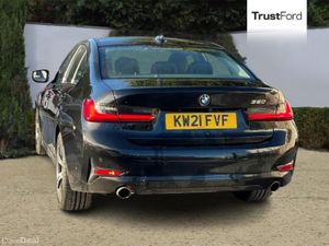 BMW 3-Series 320i Sport 4dr Step Auto - Image 2
