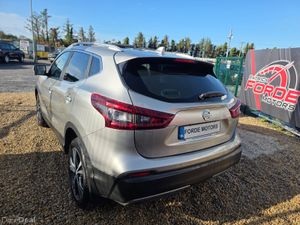 Nissan Qashqai  Automatic 2020 - Image 3