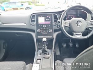 Renault Megane 1.3TCe 140 ICONIC - Image 2
