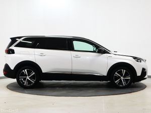 *58* 2019 Peugeot 5008 1.5hdi gt-line - Image 3