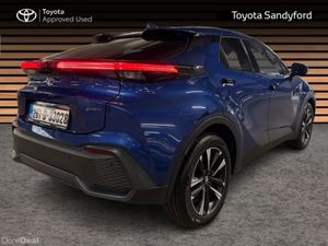Toyota C-HR HYBRID SPORT AUTOMATIC // HEATED SEATS - Image 2