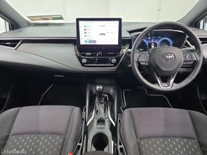 Toyota Corolla 1.8 Hybrid Luna - Image 4