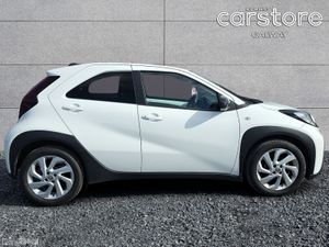 Toyota Aygo X 1.0 Pulse - Image 2